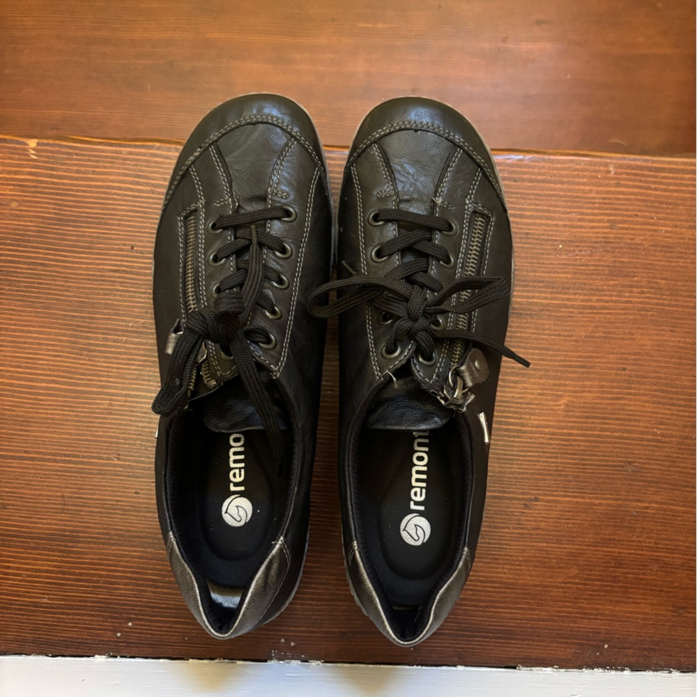 Remonte Black Leather Women’s  Sneakers